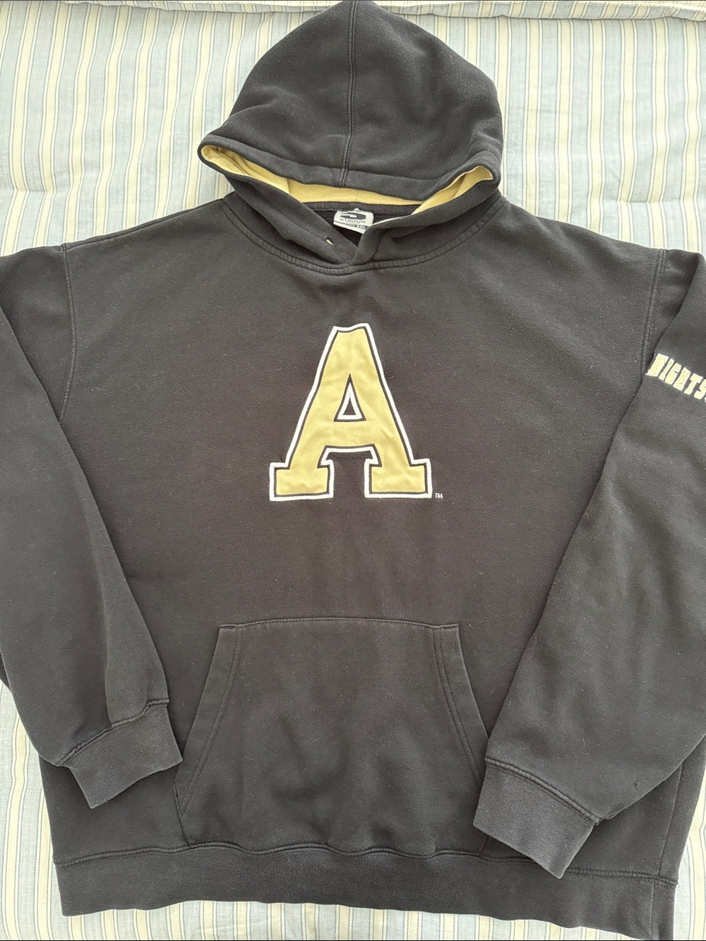 BLACK KNIGHTS Stadium Athletics Black Hoodie with Gold 'A' Patch. 2XL. ptp 28.5”